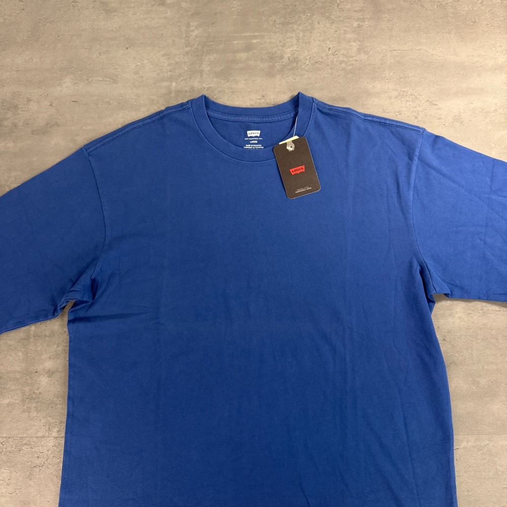 Levis T-Shirt Mens Medium Blue Loose Fit Short Sleeve Cotton Crew Neck‎ New